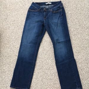 529 Curvy straight Levi jeans